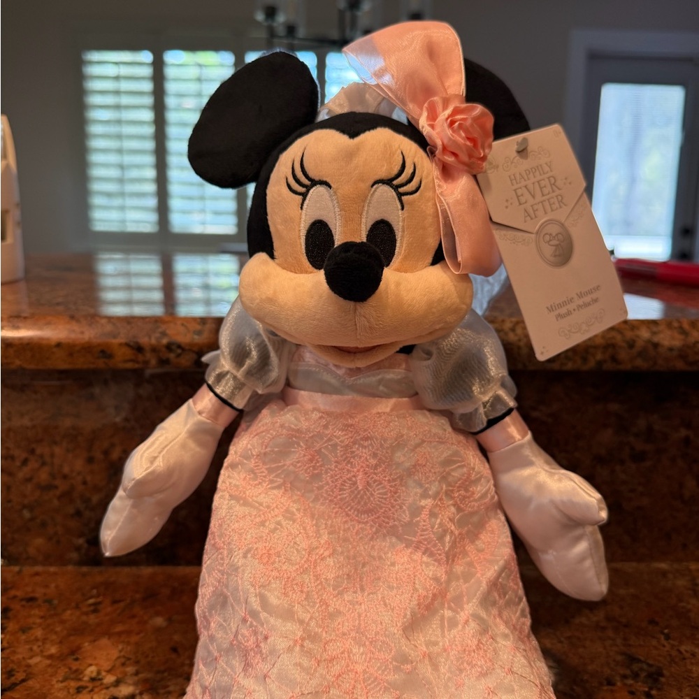 Disney Mickey and Minnie Mouse Wedding Plush Set - Black, White, Pink - Picture 3 of 5